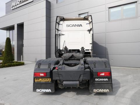NR Trucks