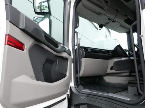 NR Trucks