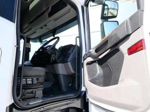 NR Trucks