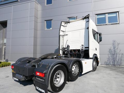 NR Trucks