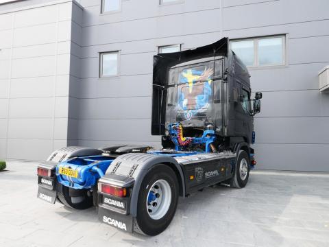 NR Trucks