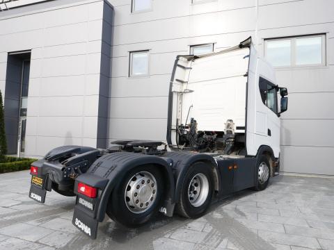 NR Trucks