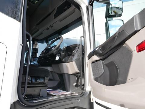 NR Trucks