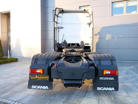 NR Trucks