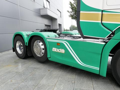 NR Trucks