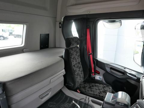 NR Trucks
