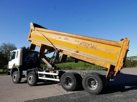 NR Trucks