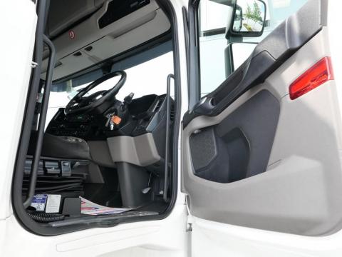 NR Trucks