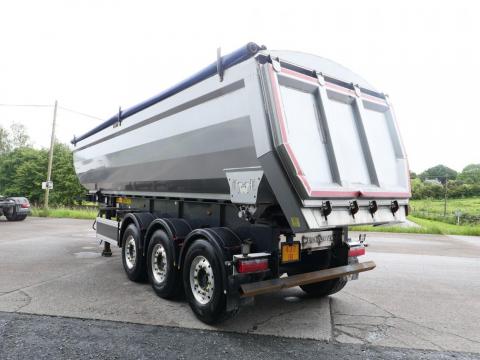 NR Trucks
