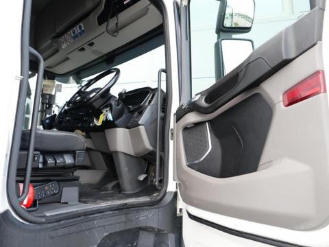 NR Trucks