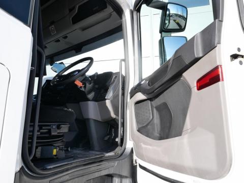 NR Trucks