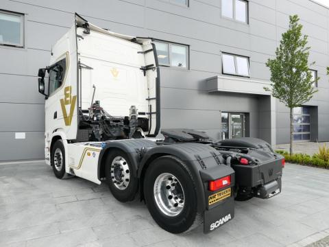 NR Trucks