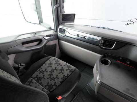 NR Trucks