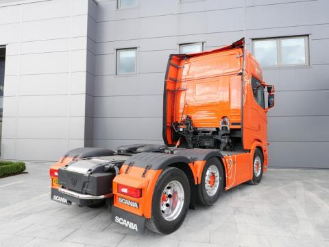 NR Trucks