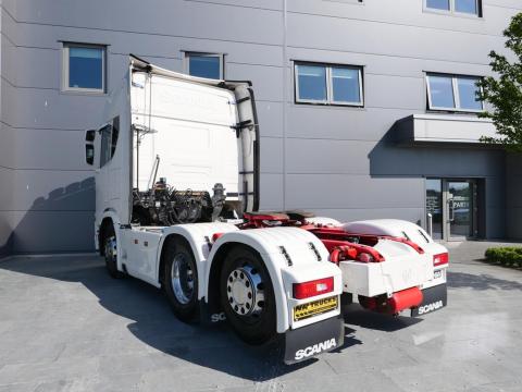NR Trucks