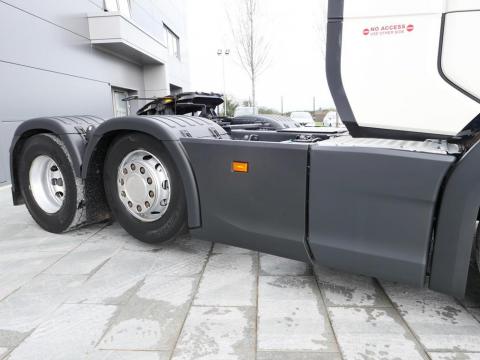 NR Trucks