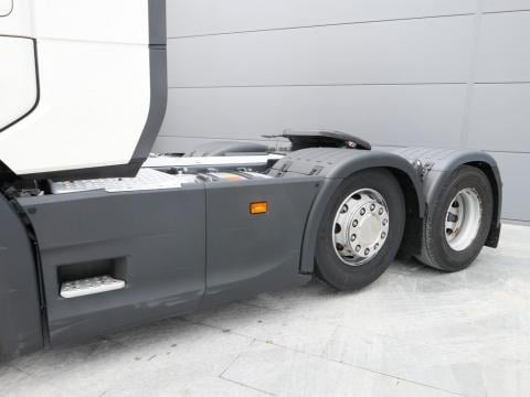 NR Trucks
