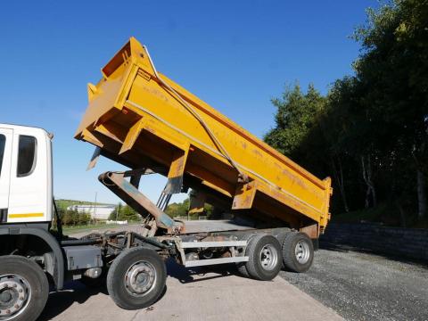 NR Trucks