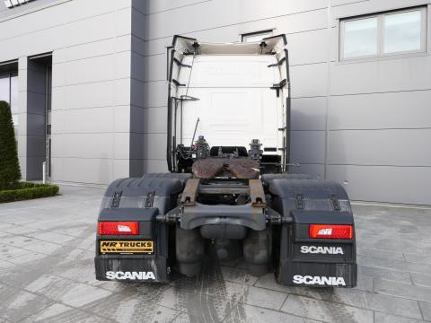NR Trucks