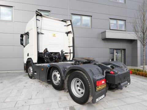 NR Trucks