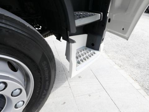 NR Trucks