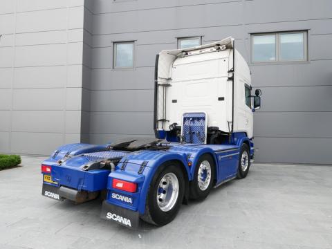 NR Trucks