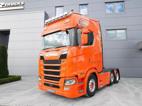 NR Trucks
