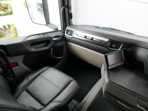 NR Trucks