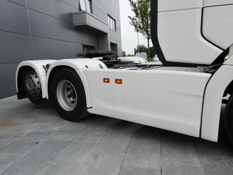 NR Trucks