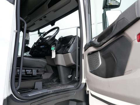 NR Trucks