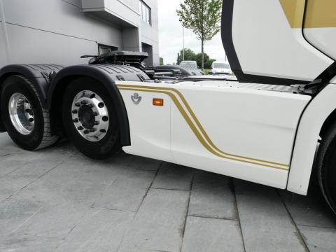 NR Trucks