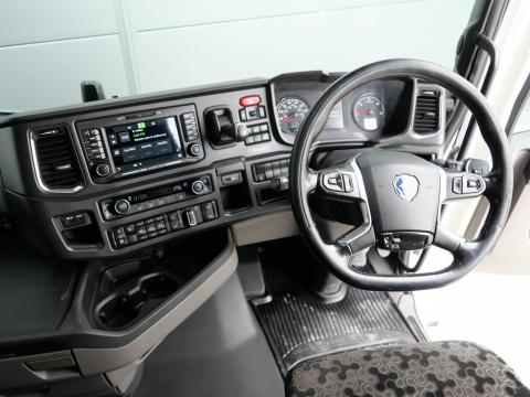NR Trucks