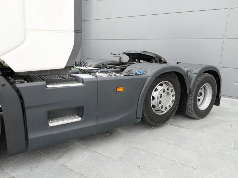 NR Trucks
