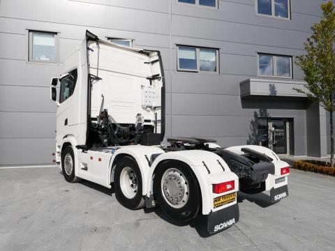 NR Trucks
