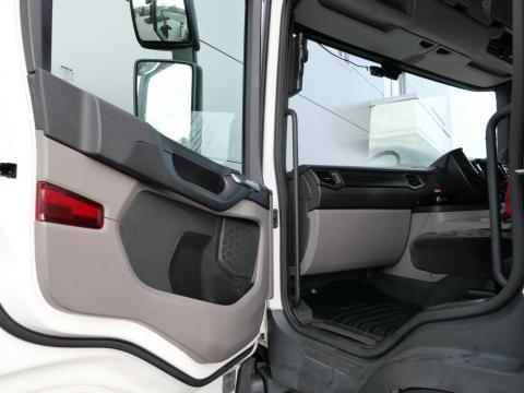 NR Trucks