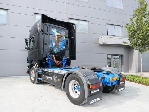 NR Trucks