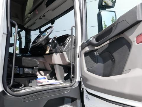 NR Trucks