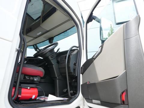 NR Trucks