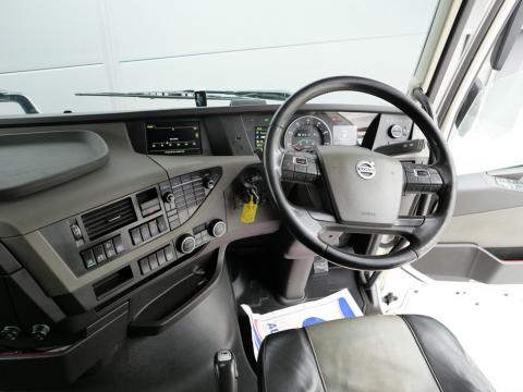NR Trucks