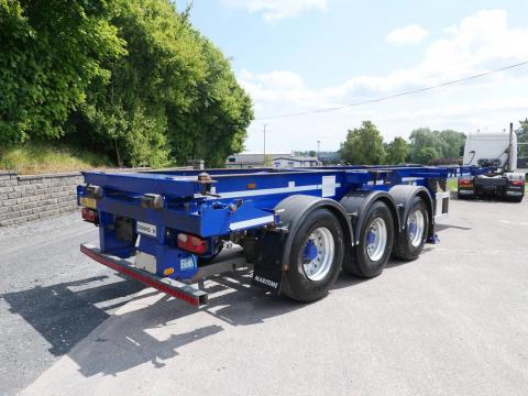 NR Trucks
