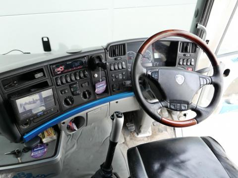NR Trucks