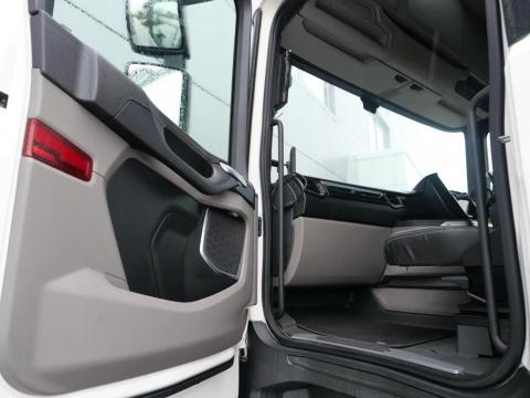 NR Trucks