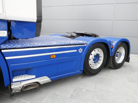 NR Trucks