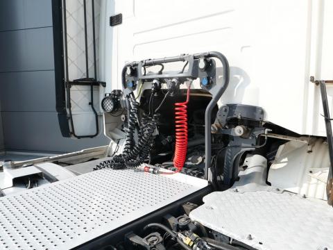 NR Trucks