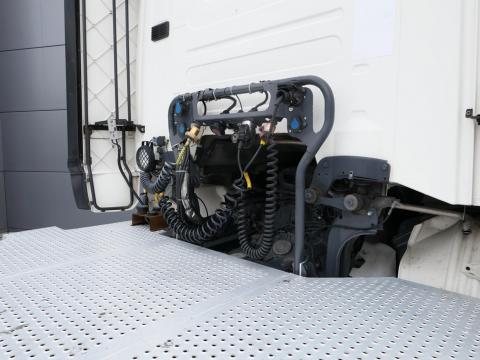 NR Trucks