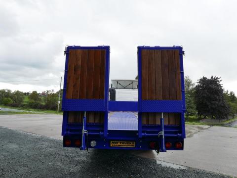 NR Trucks