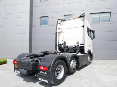 NR Trucks