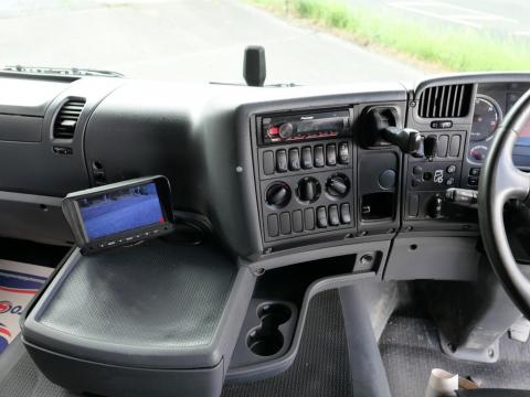 NR Trucks