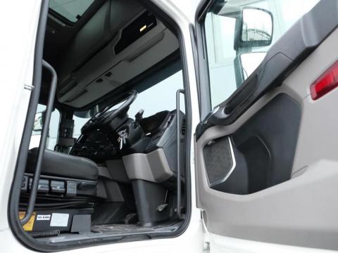 NR Trucks