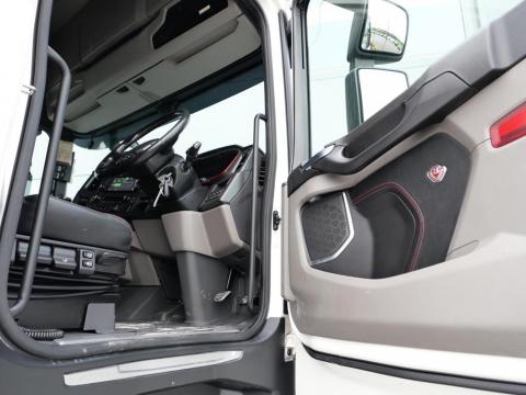NR Trucks